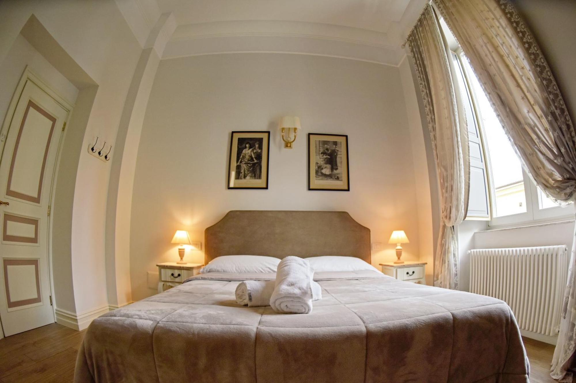 Al centro Luxury Home Caserte Extérieur photo