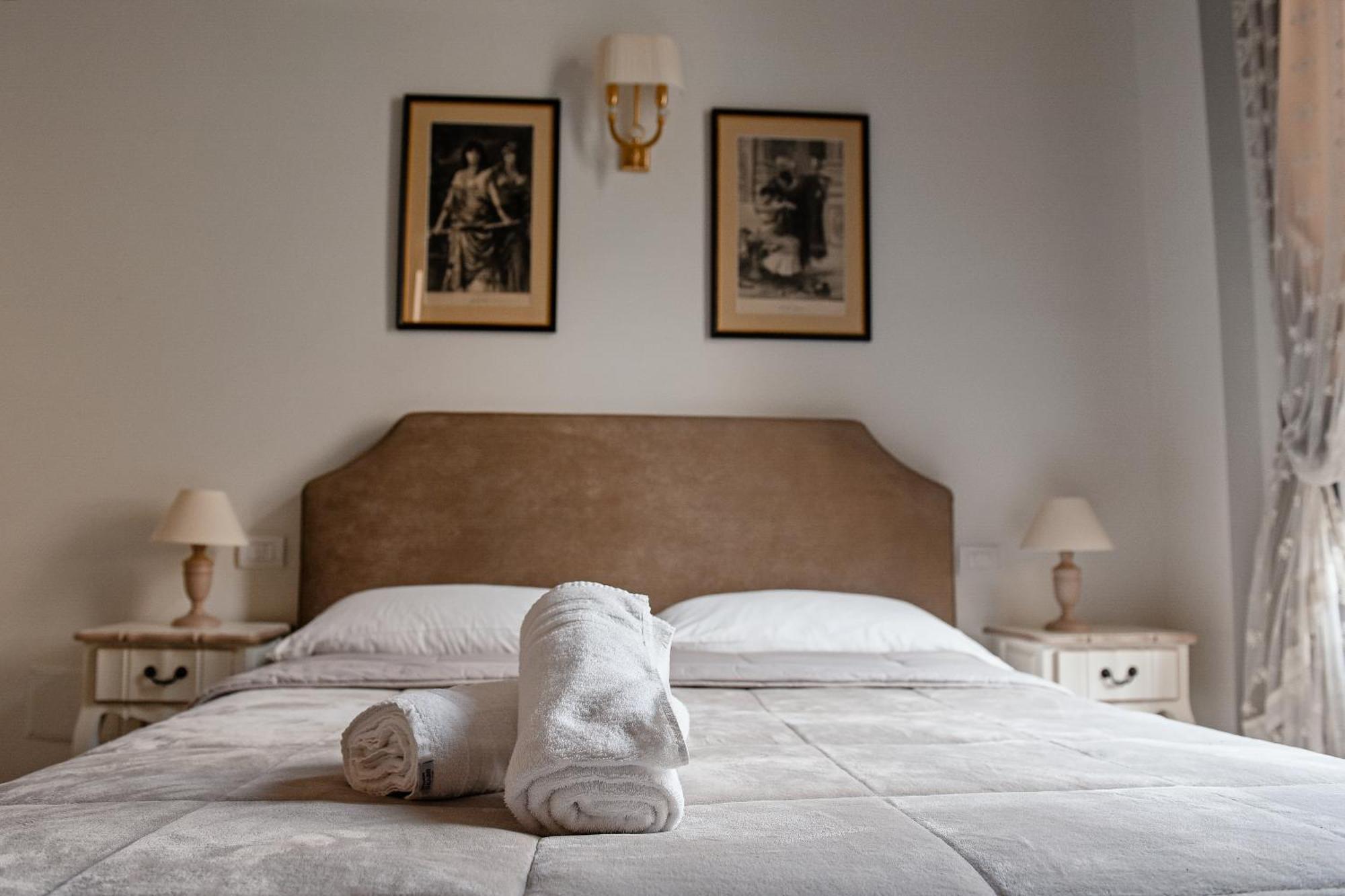 Al centro Luxury Home Caserte Extérieur photo