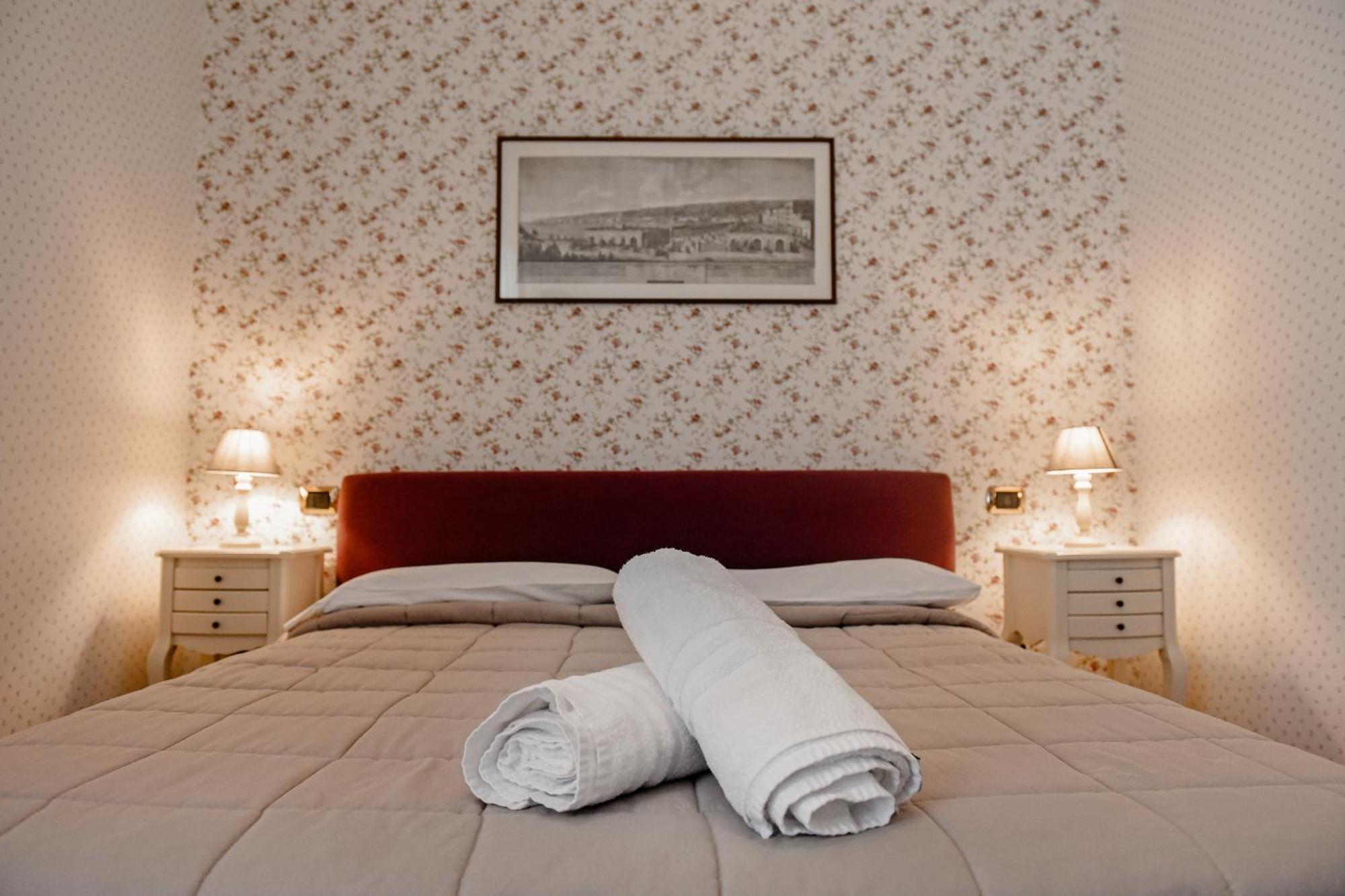Al centro Luxury Home Caserte Extérieur photo